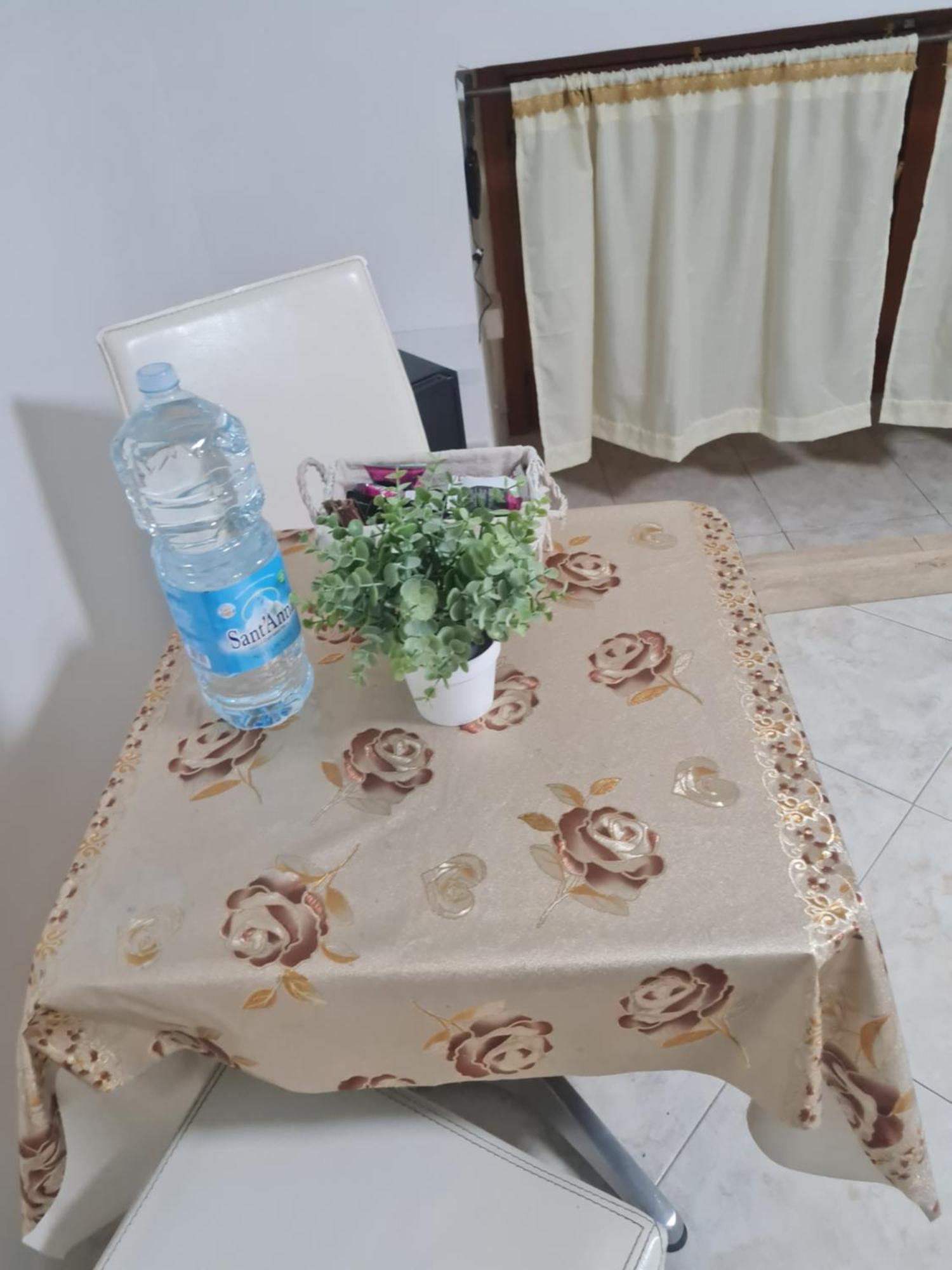 Casa Mery เนเปิลส์ ภายนอก รูปภาพ
